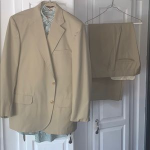 Light brown three piece set